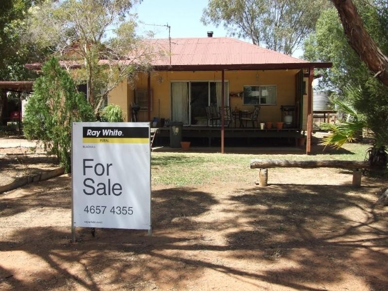 44 Edward Street, Tambo QLD 4478