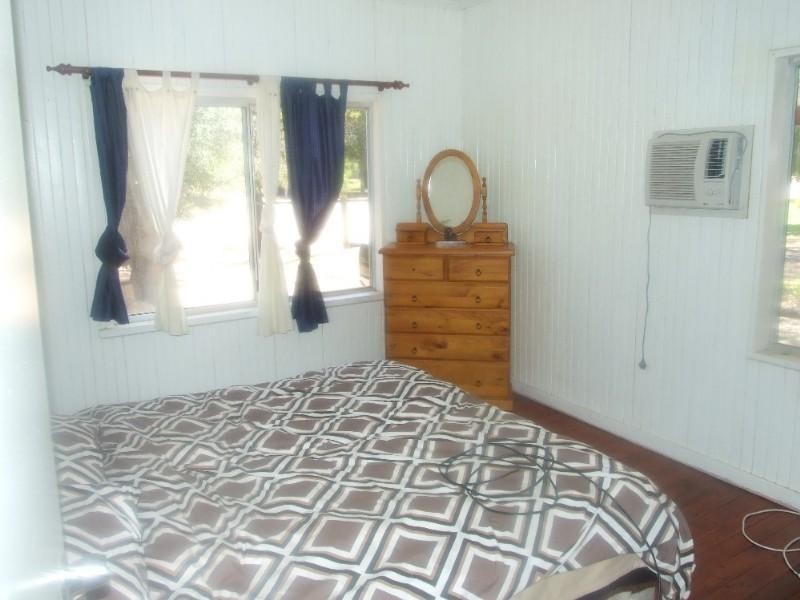 44 Edward Street, Tambo QLD 4478