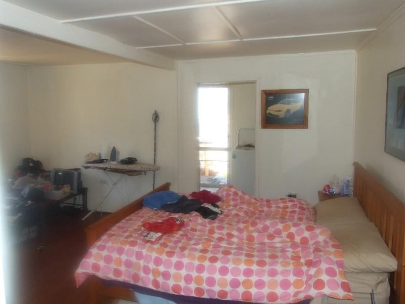 44 Edward Street, Tambo QLD 4478