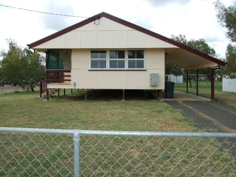 75 Thistle Street, Blackall QLD 4472