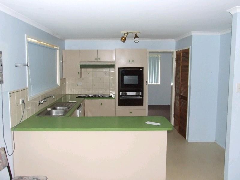 90 Thistle Street, Blackall QLD 4472