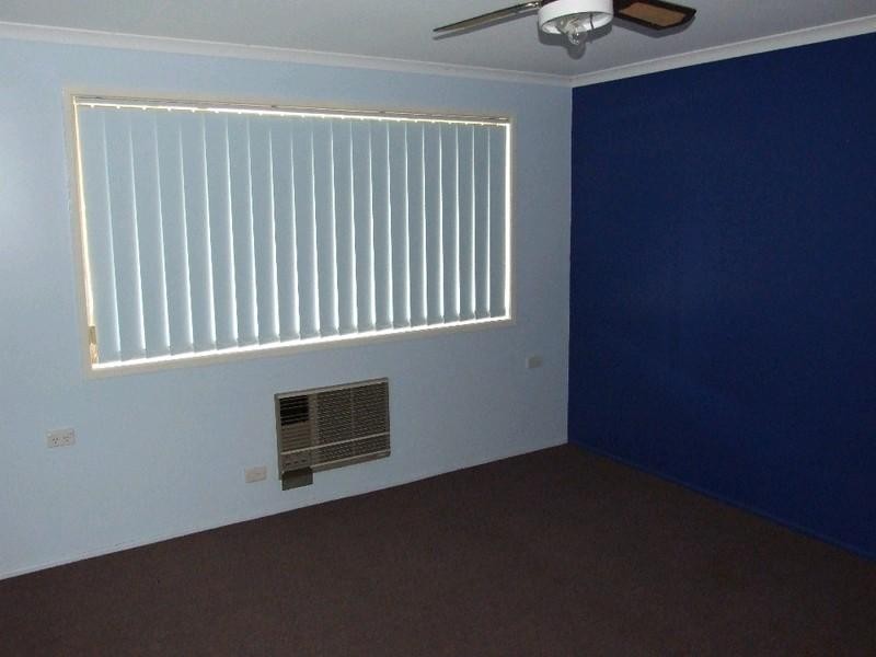 90 Thistle Street, Blackall QLD 4472