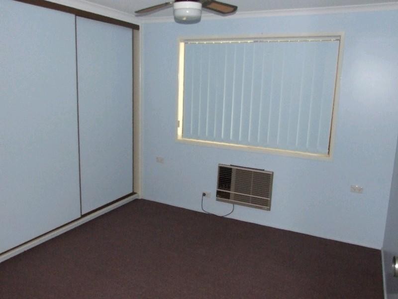 90 Thistle Street, Blackall QLD 4472