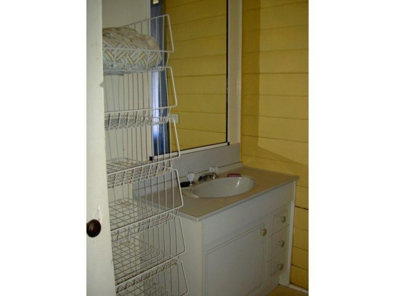 17 Myrtle Street, Blackall QLD 4472