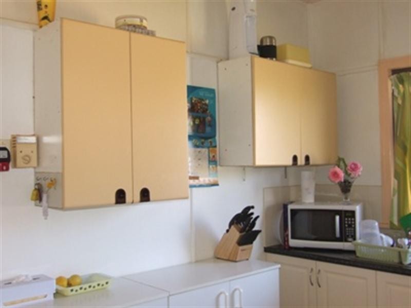 24 Daisy, Blackall QLD 4472