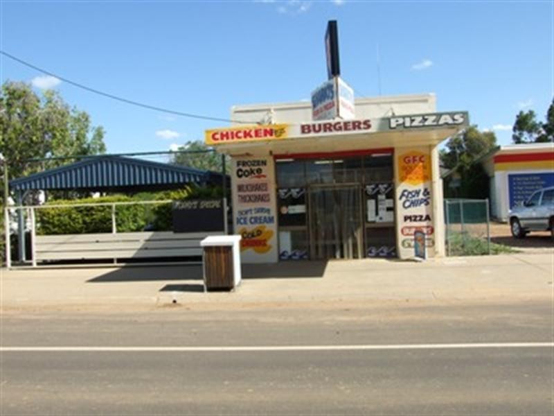 74-76 Shamrock Street, Blackall QLD 4472