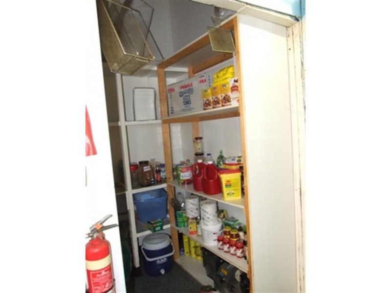 74-76 Shamrock Street, Blackall QLD 4472