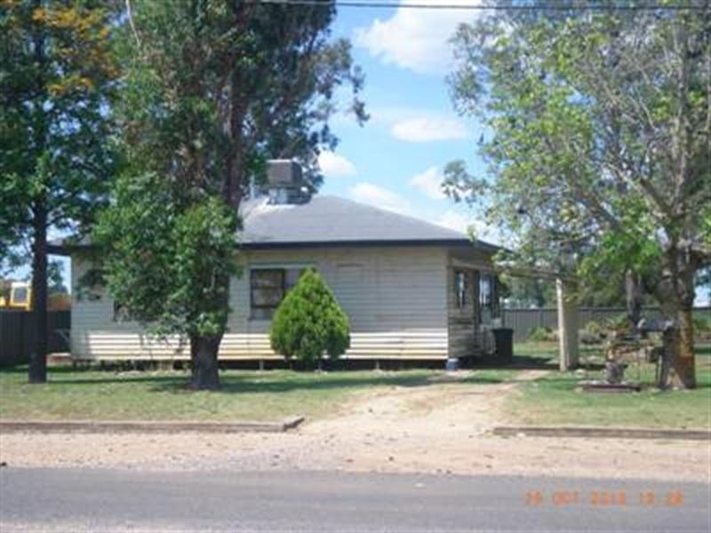 21 Mitchell, Tambo QLD 4478