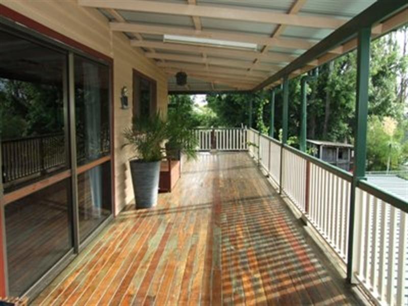 35 Shamrock Street, Blackall QLD 4472