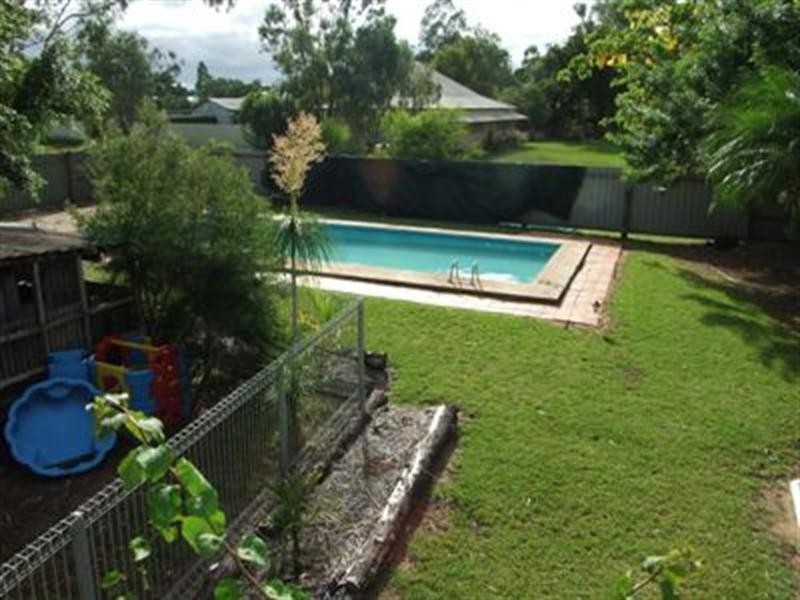 35 Shamrock Street, Blackall QLD 4472