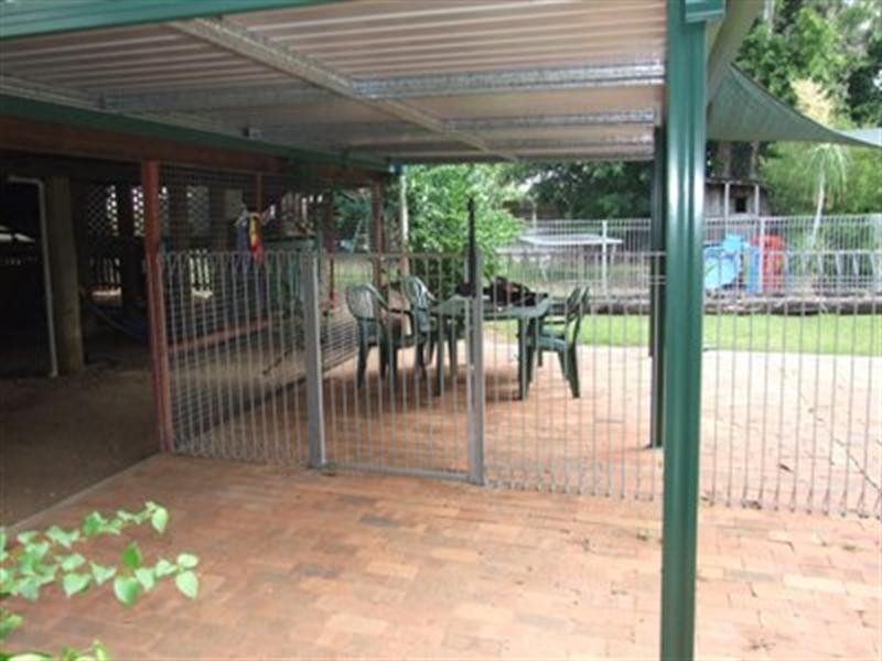 35 Shamrock Street, Blackall QLD 4472
