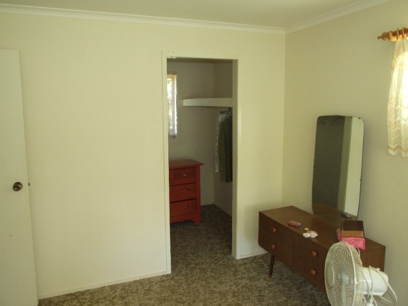4 Gidyea Street, Blackall QLD 4472