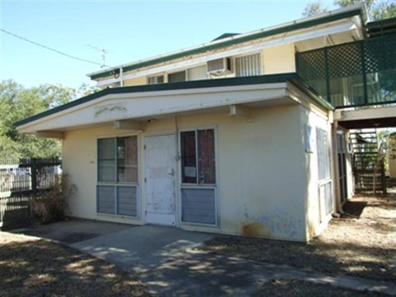 6 Violet Street, Blackall QLD 4472