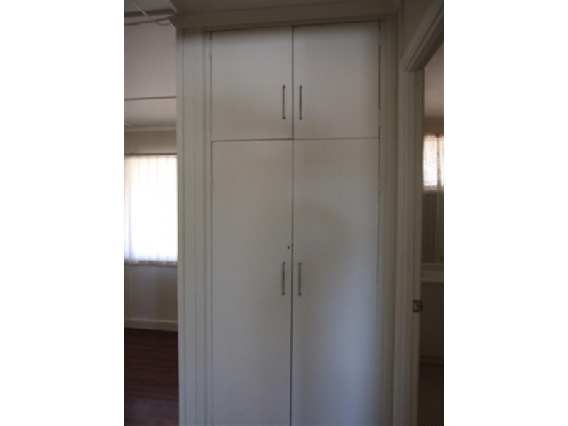 6 Violet Street, Blackall QLD 4472