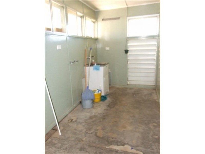 6 Violet Street, Blackall QLD 4472