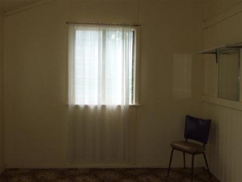 5 Flora Street, Blackall QLD 4472