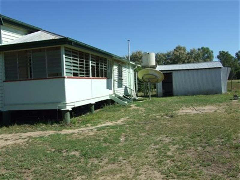 19 Thistle, Blackall QLD 4472