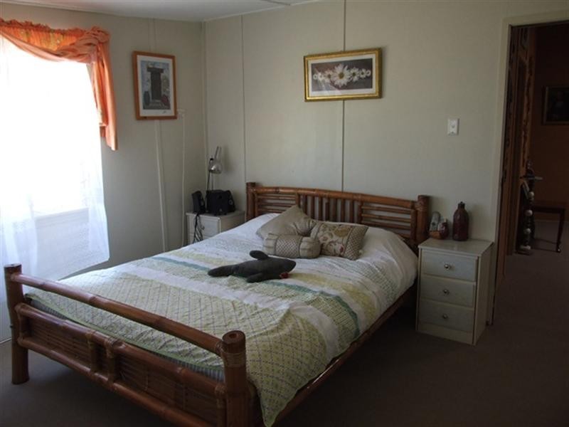 11 St Mary, Isisford QLD 4731