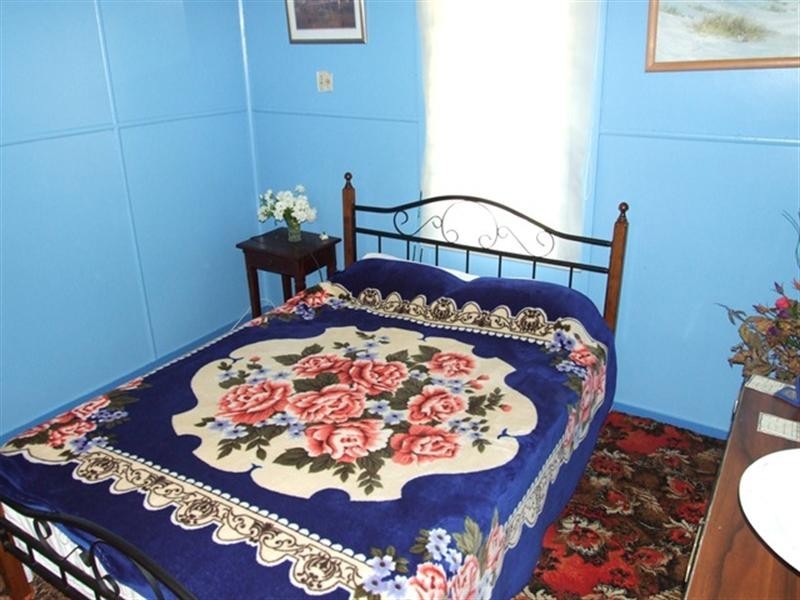 11 St Mary, Isisford QLD 4731