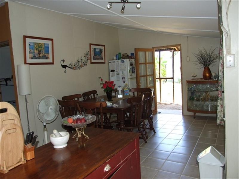 11 St Mary, Isisford QLD 4731