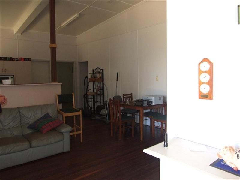 84 Shamrock Street, Blackall QLD 4472