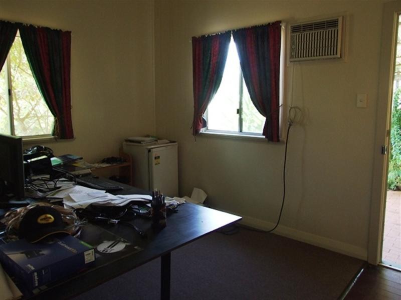 84 Shamrock Street, Blackall QLD 4472