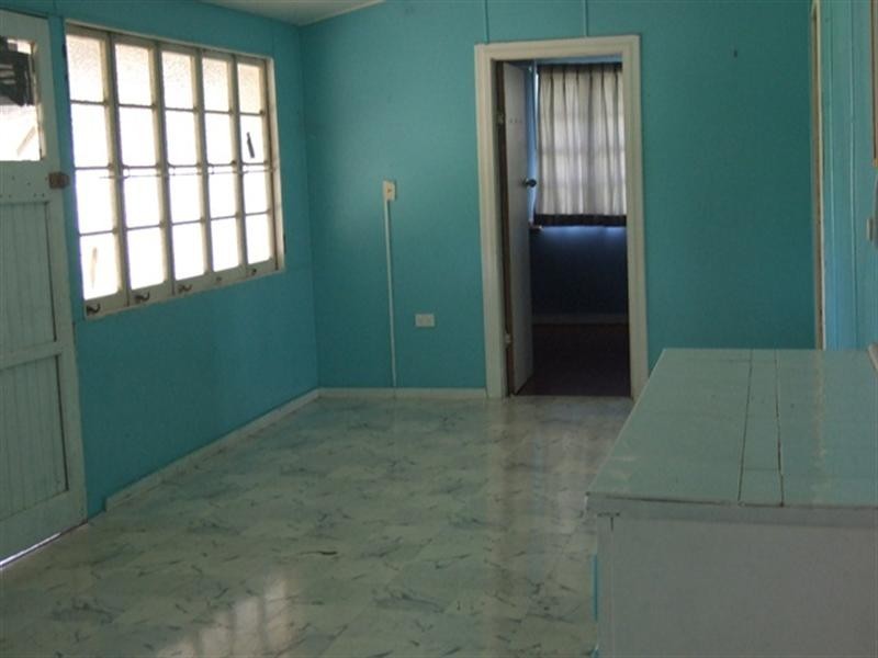 45 Thistle Street, Blackall QLD 4472