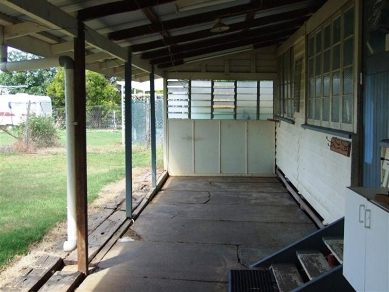 45 Thistle Street, Blackall QLD 4472