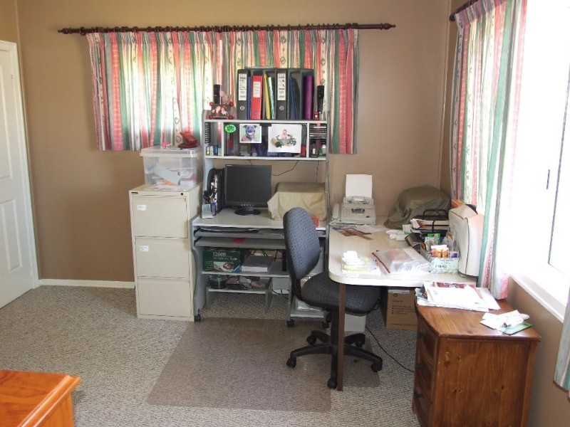 143 Thistle Street, Blackall QLD 4472