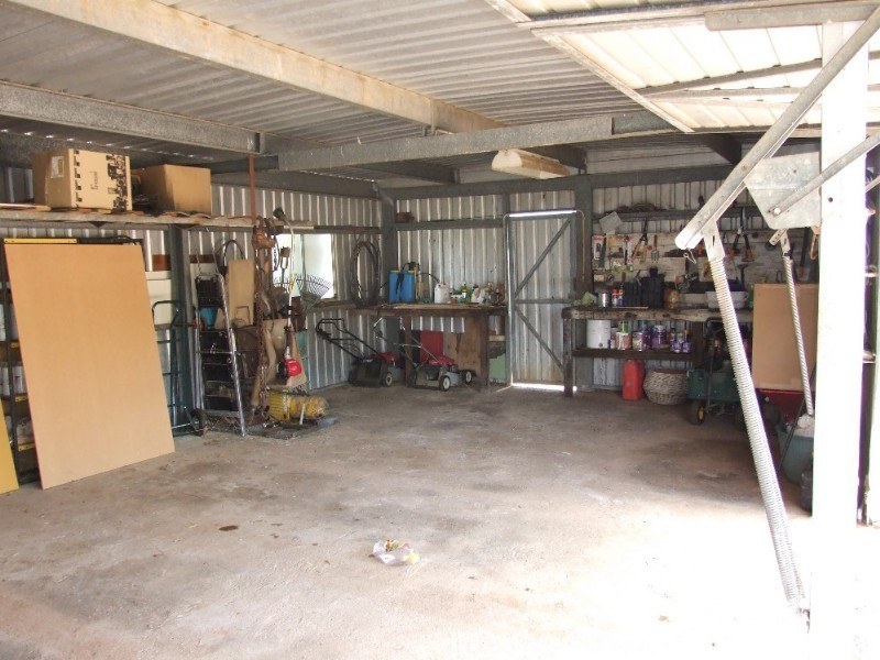 143 Thistle Street, Blackall QLD 4472