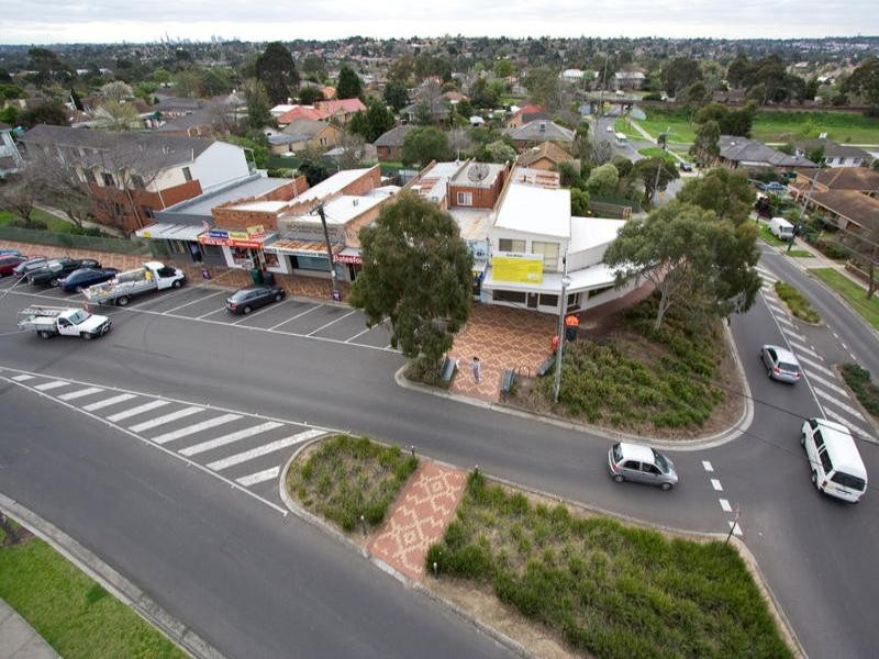 53 Batesford Road, Chadstone VIC 3148
