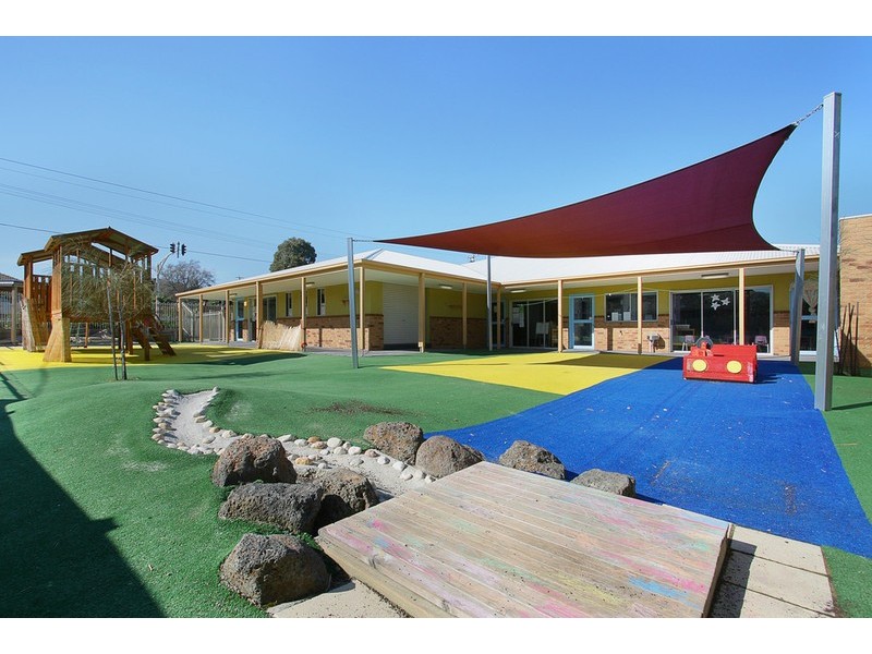 327-333 Huntingdale Road, Chadstone VIC 3148