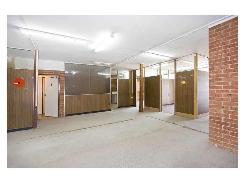 27 Racecourse Road, North Melbourne VIC 3051