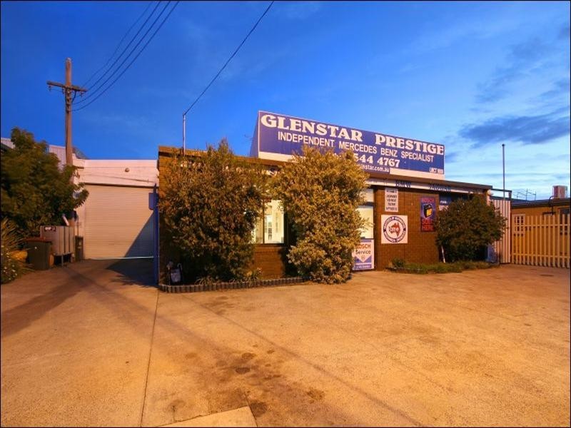 24 Manton Road, Oakleigh South VIC 3167