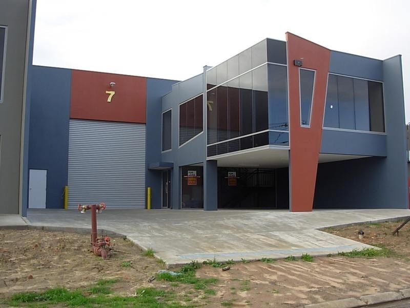 7 Beach Avenue, Mordialloc VIC 3195