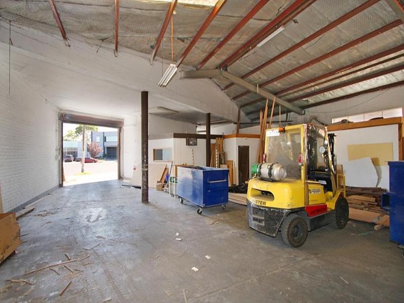 6 Ardena Court, Bentleigh East VIC 3165