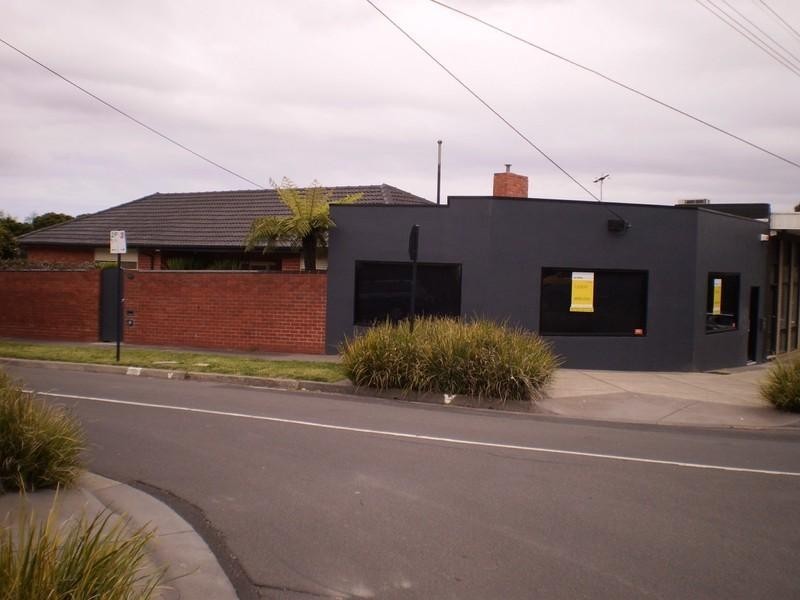 Unit 1 and 2/11  Windsor Avenue, Mount Waverley VIC 3149
