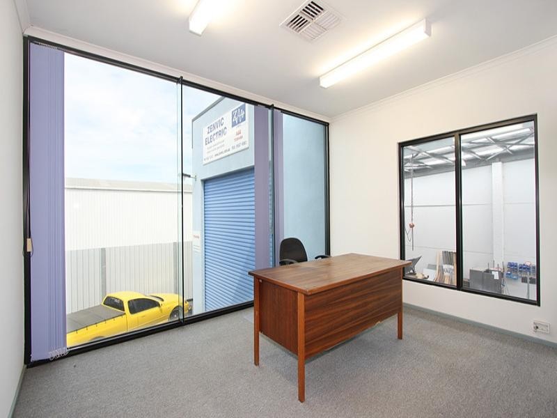 1 and 2 6 Jappady Street, Braeside VIC 3195