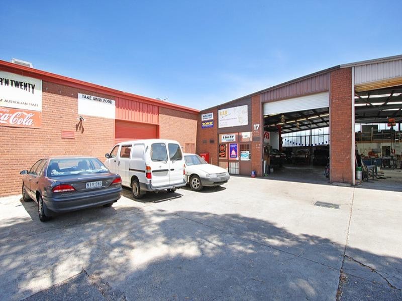 17 De Haviland Street, Mordialloc VIC 3195