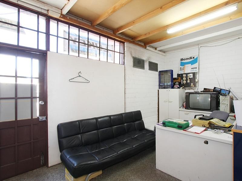 17 De Haviland Street, Mordialloc VIC 3195