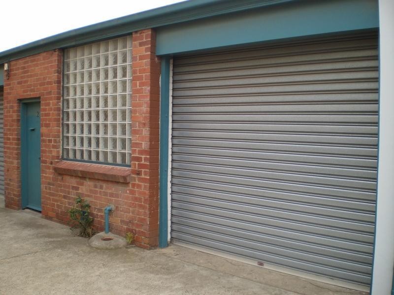 2/2 Peace Street, Springvale VIC 3171