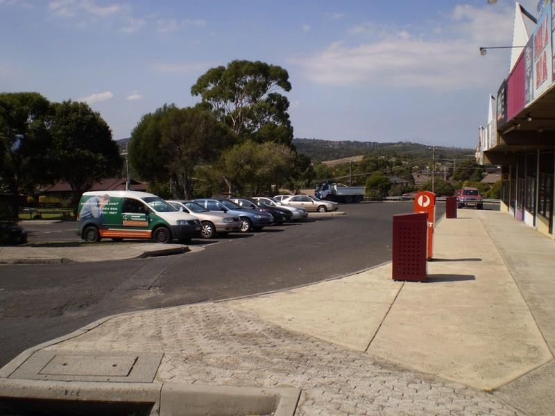 4/54 Outlook Drive, Dandenong North VIC 3175