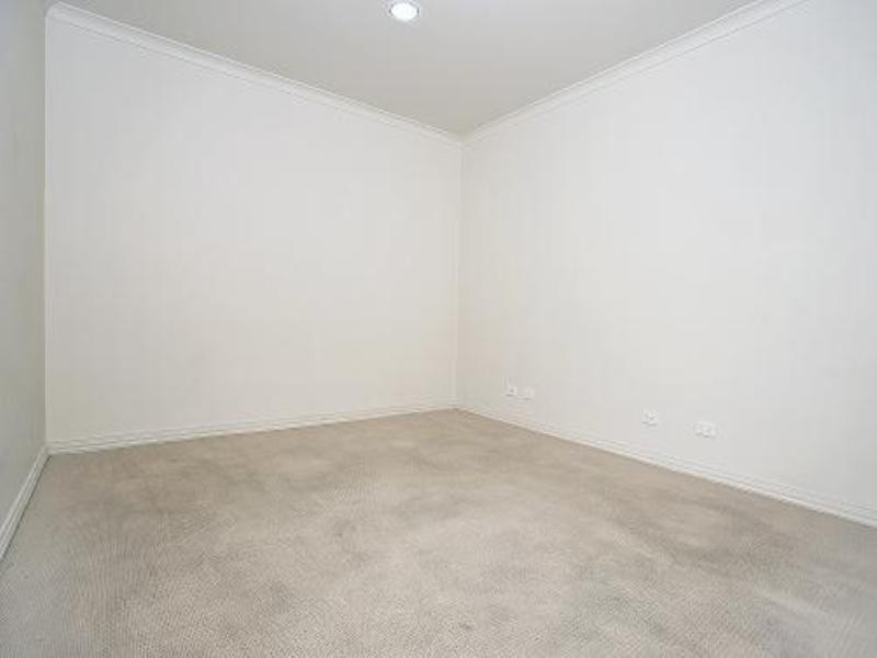 26 Murdock Street, Clayton South VIC 3169