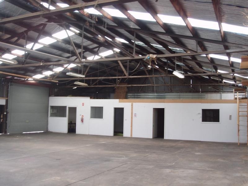 1354 Centre Road, Clayton VIC 3168