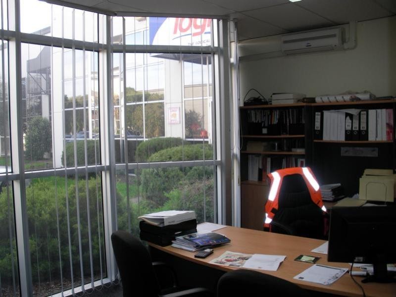 14/42-44 Garden Boulevard, Dingley Village VIC 3172