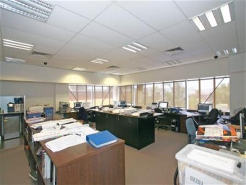 18 Downard Street, Braeside VIC 3195