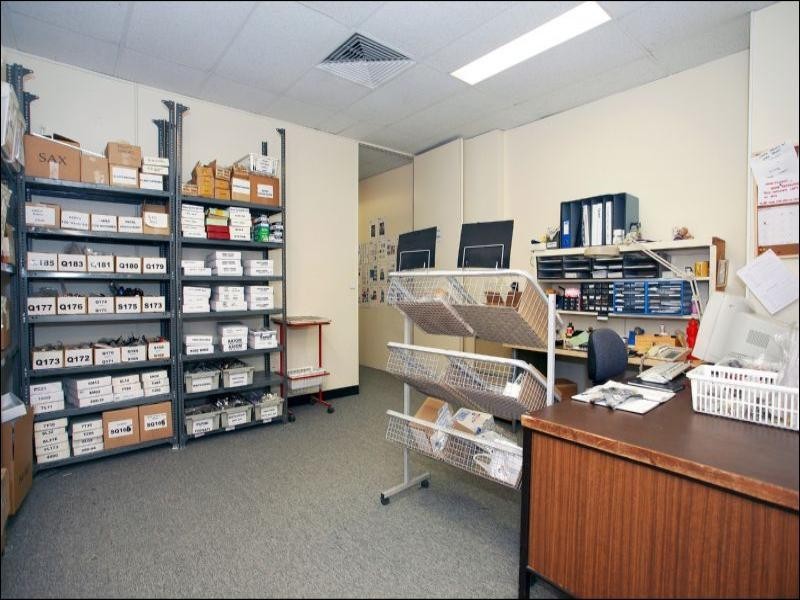 12 Stamford Road, Oakleigh VIC 3166