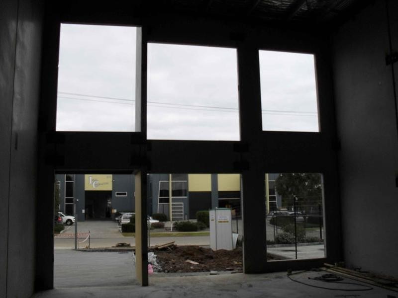 4 Sahra Grove, Carrum Downs VIC 3201