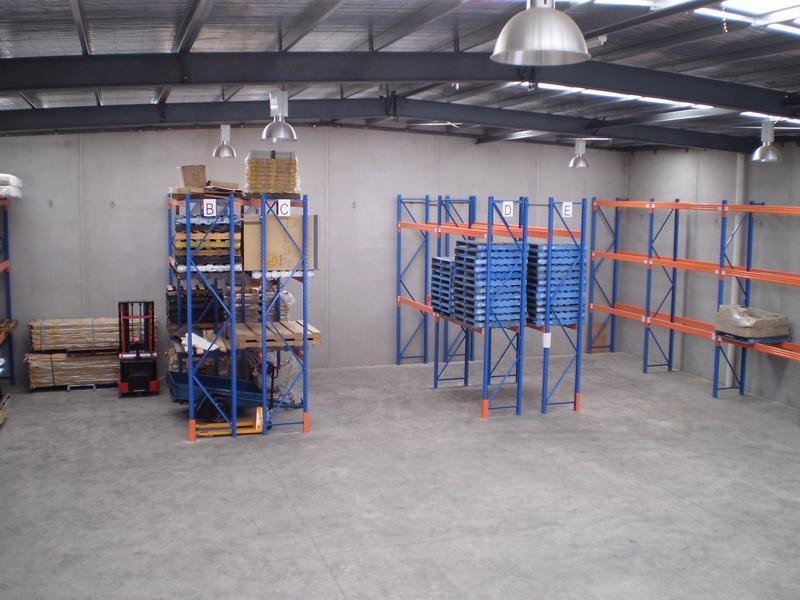 18 Regal Drive, Springvale VIC 3171