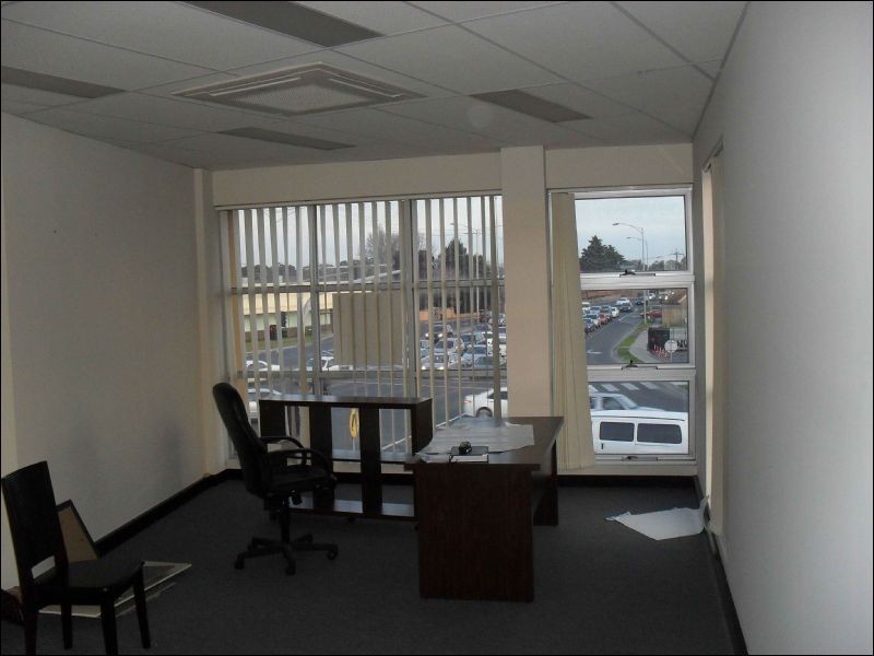 5/211 Warrigal Road, Hughesdale VIC 3166